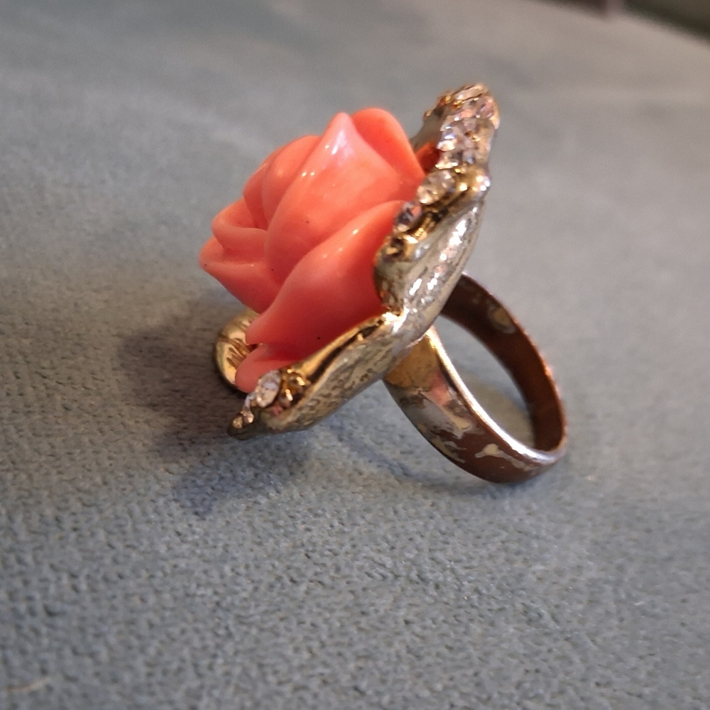 Resin & Rhinestone Cocktail Ring, Size 8 - Picture 3 of 6